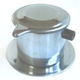 Vietnamese single cup coffee brewer